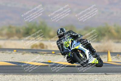 media/Dec-08-2024-CVMA (Sun) [[267e5a7075]]/Race 2-Amateur Supersport Open/